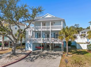 420 Woodland Dr, Murrells Inlet, SC 29576
