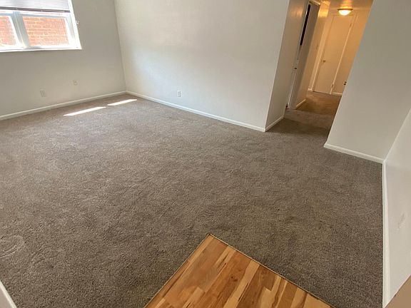 2nd image of 3019 Park Ave #10