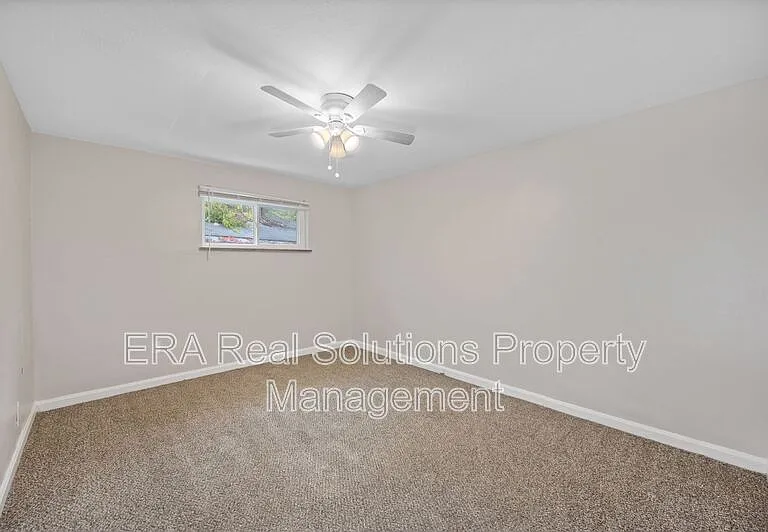 8268 Sandy Ln #B — Photo 13
