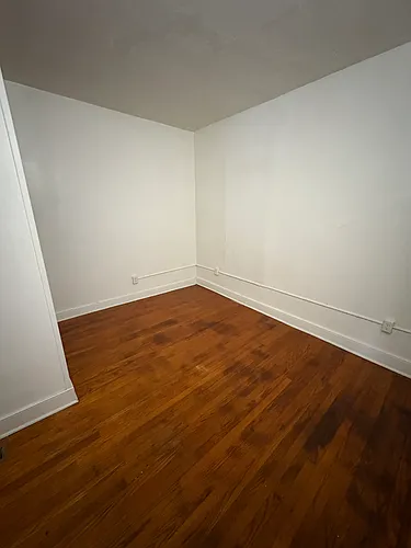 30 N Franklin St Photo 1