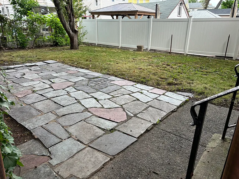 737 Linden Ave — Photo 20