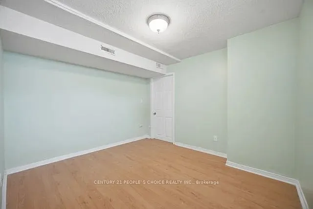 5723 Riverside Pl #BASEMENT — Photo 21