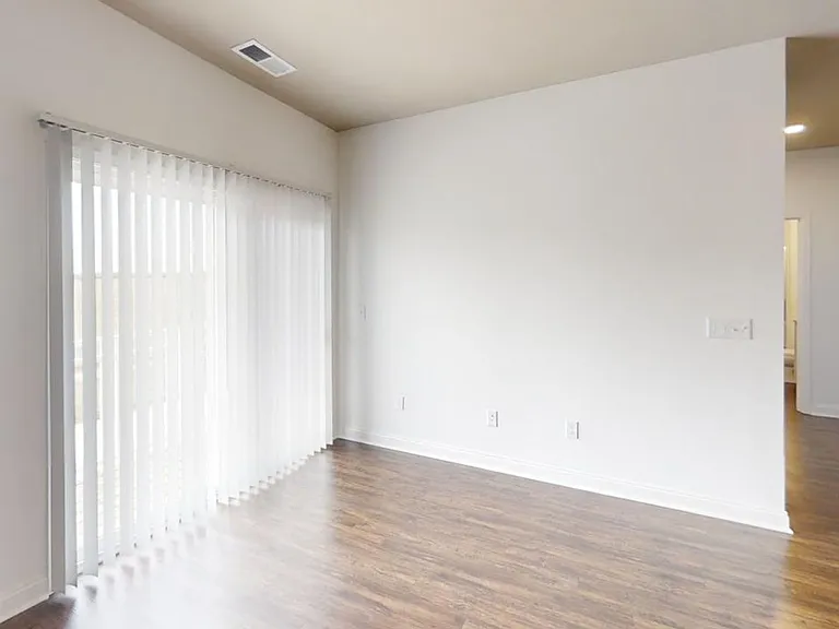 Precedent Flats | Specials Available — Photo 54