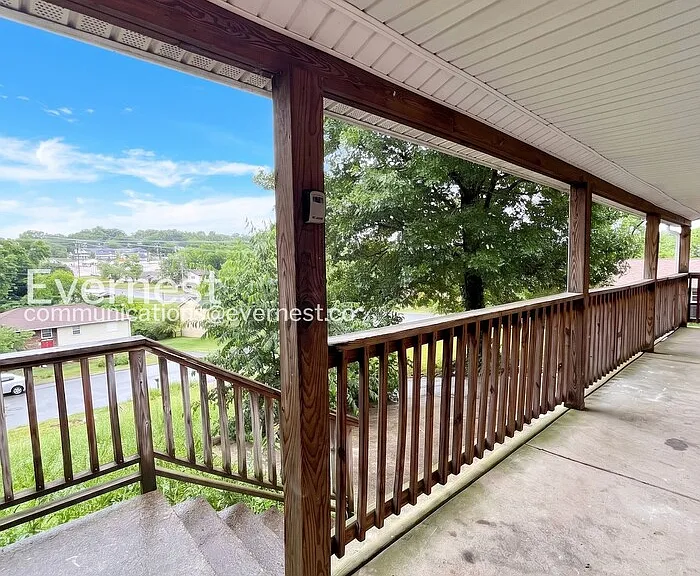 405 Cedarvalley Dr — Photo 23
