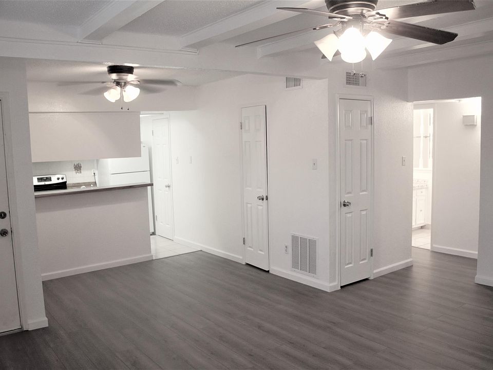 1st image of 6201 Escondido Dr APT 3G