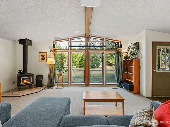 5th image of 55106 280th Avenue Ct E