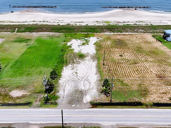 3rd image of 1702 Highway 1