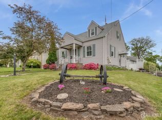 38 Eastern States Pkwy, Somerville, NJ 08876