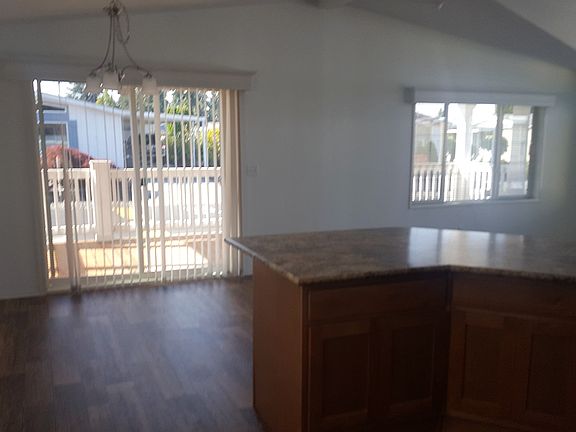 4th image of 3700 14th Ave SE Unit 16