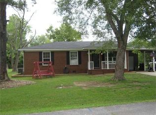 812 Elizabeth Pl SW, Hartselle, AL 35640