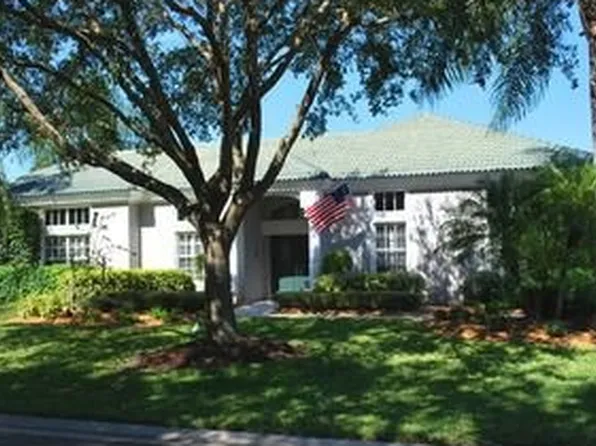 894 Wyndemere Way, Naples, FL 34105