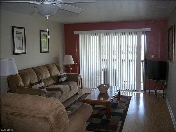 4th image of 500 N Francisco St #207