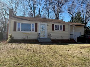 35 Marshall Rd, Meriden, CT 06450
