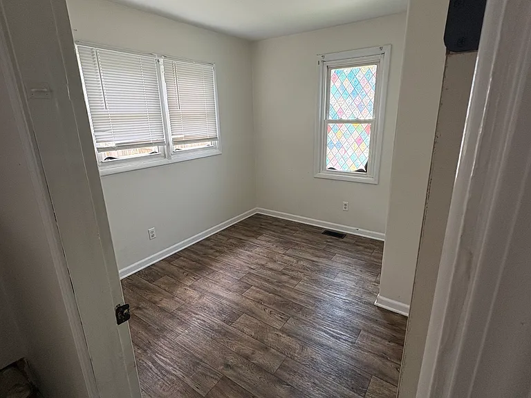 163 Highland Ave — Photo 13