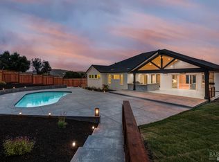 5777 Futura Way, Santa Rosa, CA 95409