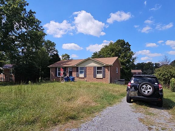 2nd image of 430 Alabama Ave