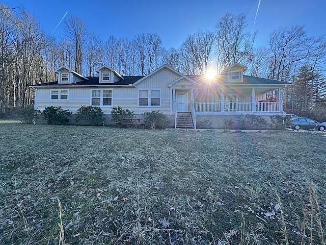 1st image of 150 Asbury Ct