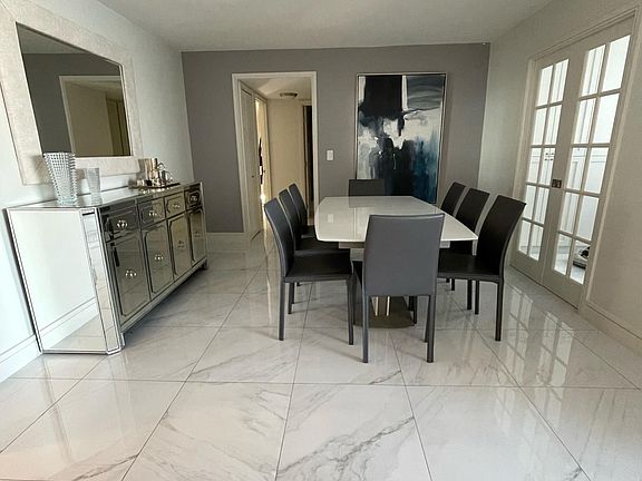 3rd image of 1420 Brickell Bay Dr Ph 5