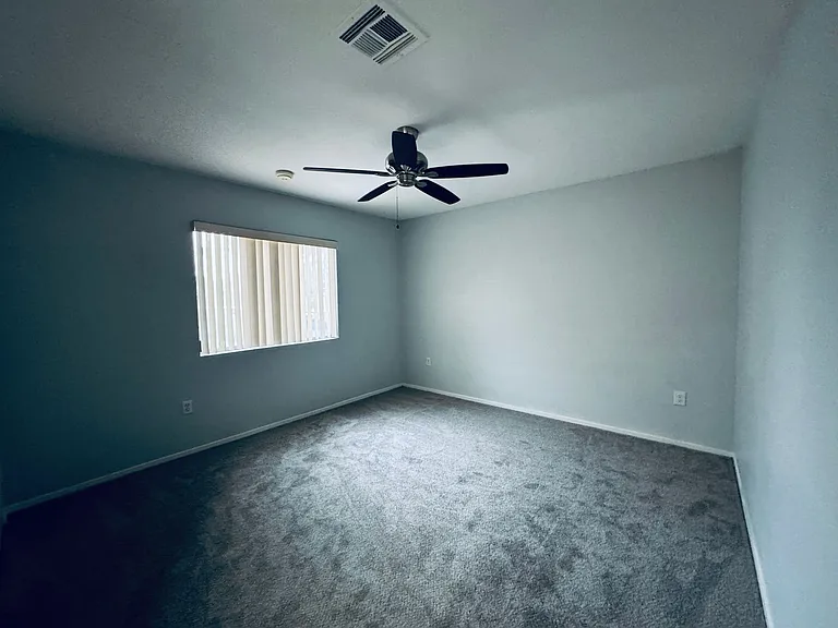 2581 Silver Shadow Dr — Photo 20