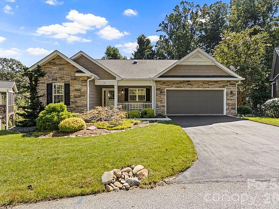 2nd image of 59 Old Pasture Way
