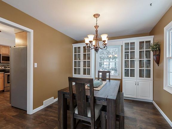 4th image of 19355 Sundale Dr