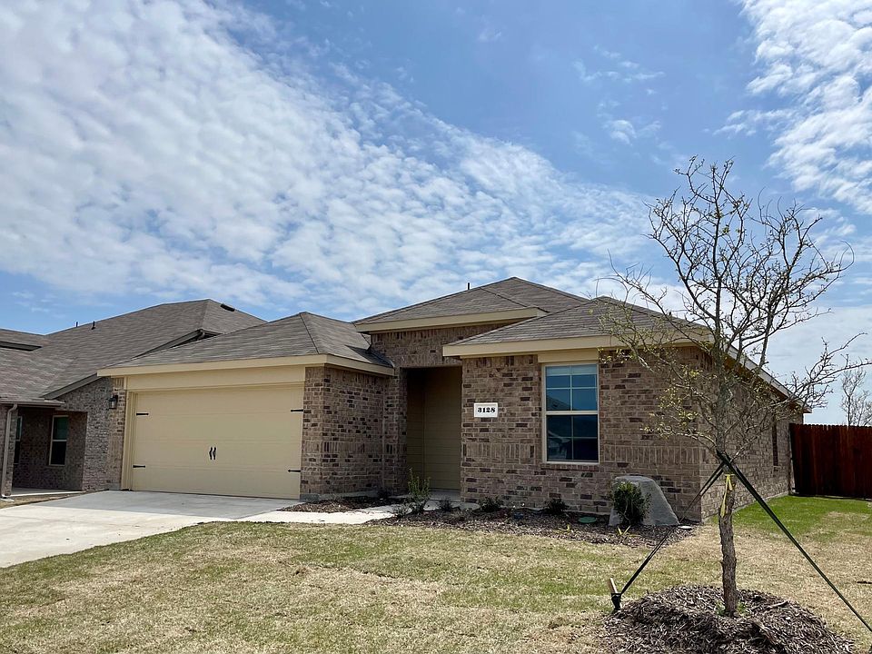 1st image of 3128 Sweetwater Way