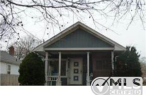 1st image of 635 S Foster Ave