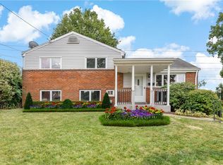 215 Spartan Dr, Monroeville, PA 15146