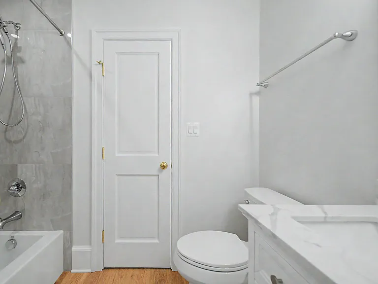 10205 Sorrel Ave — Photo 15