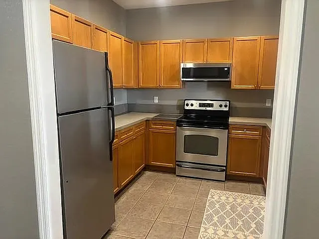 3566 Four Oaks Blvd — Photo 5