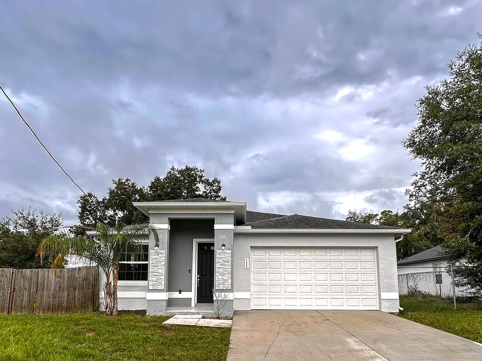 3 bed, 2107 sqft, $2,800 — Photo 1
