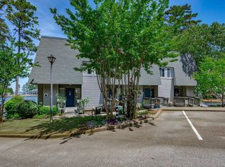 301 Harbor Heights Dr APT 1C, Lexington, SC 29072
