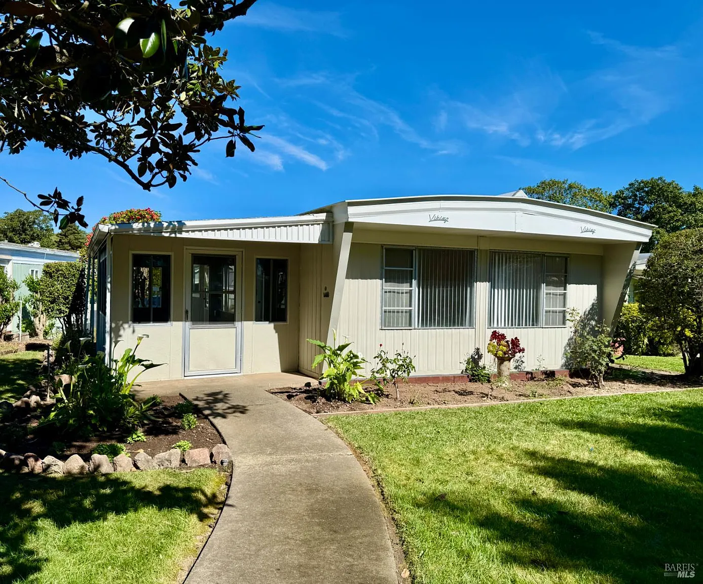 229 Cazares Circle photo 1