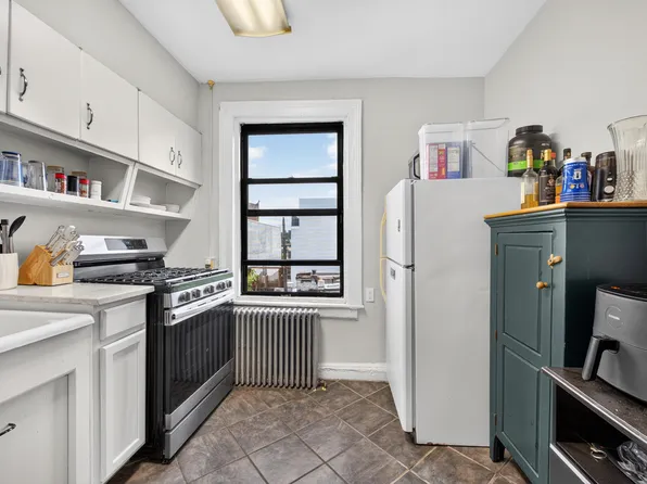 640 Park Ave APT 3, Hoboken, NJ 07030