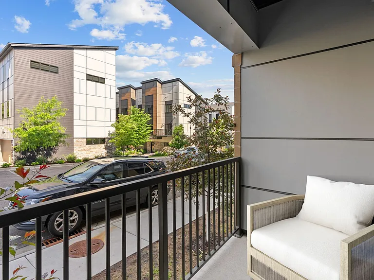 Merino - 1 Bed / 1 Bath - 671 Sq.Ft.