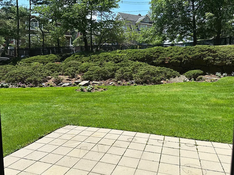 100 Carlyle Dr #S01G — Photo 9
