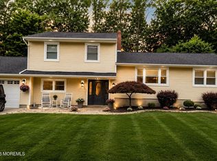 35 Birmingham Drive, Manalapan, NJ 07726