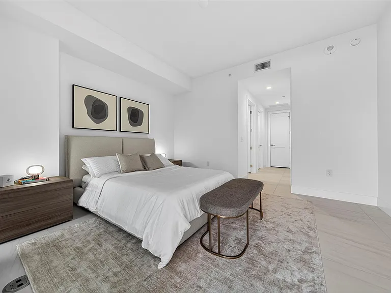 153 N Seabreeze Blvd #1901 — Photo 25