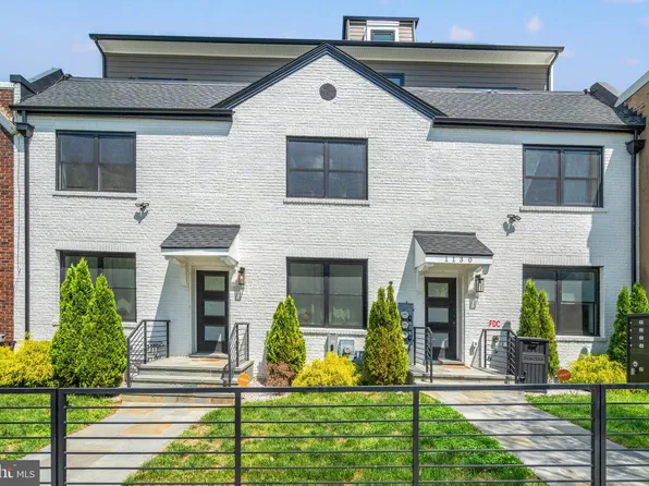 1130 Penn St NE APT 6, Washington, DC 20002