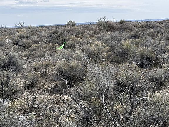 4th image of Fossil Lake Rd