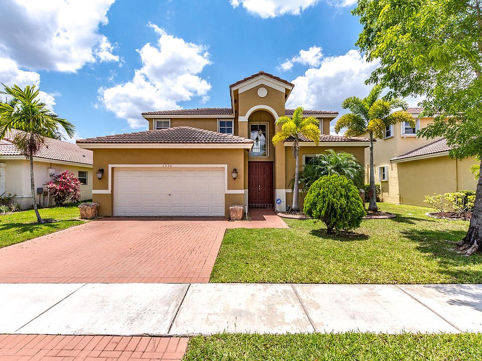 1st image of 1530 SW 193rd Ter