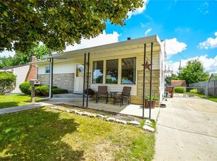 826 Allen Dr, Springfield, OH 45505