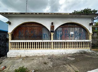 450A Calle Carlos Lebron, Vieques, PR 00765