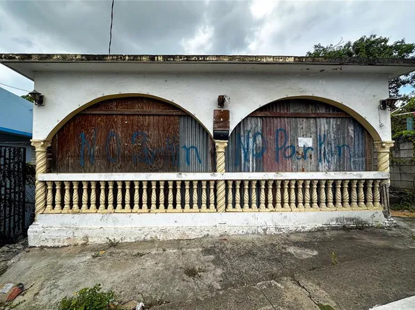 450A Calle Carlos Lebron, Vieques, PR 00765