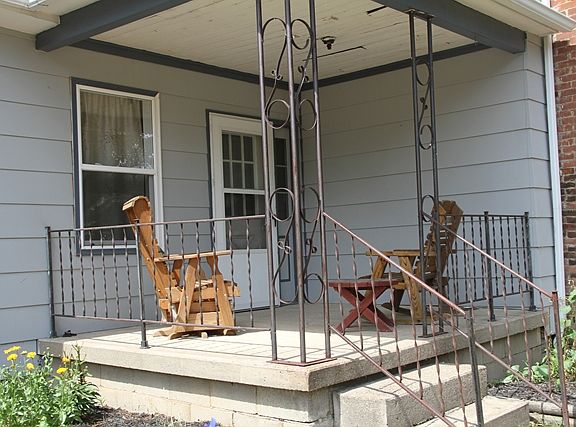 2nd image of 7682 N Main Kanona St