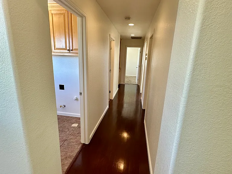 683 Castle Haven Dr — Photo 7