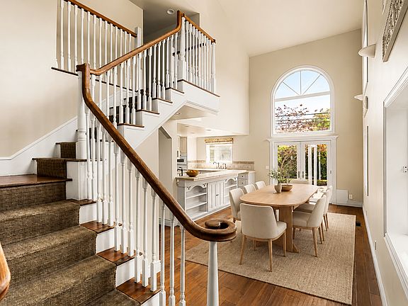 Entrance / Dining Table