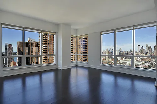 350 W 42nd St #31B Photo 1