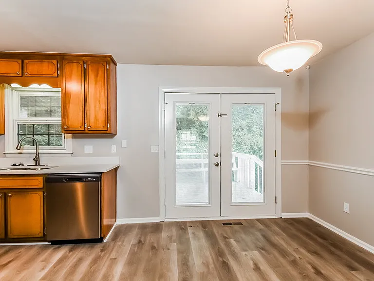 3138 Calumet Pl NW — Photo 9