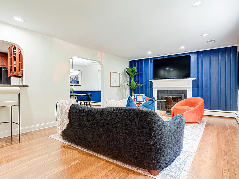 7 Carol Ln — Photo 6